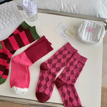 1 пара розово-красных носков с допамином, носки в полоску и сетку средней высоты, хлопковый материал, осень-зима, женские эластичные длинные носки